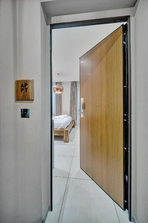 Magnifiques Appartements A 2 Pas Du Palais คานส์ ภายนอก รูปภาพ